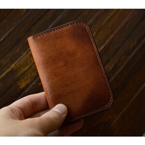Кредитница натуральная кожа, 4 кармана для карт, 4 визитки, коричневый