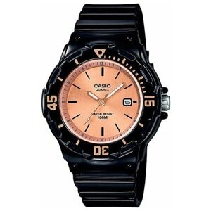 Наручные часы CASIO Женские наручные часы Casio LRW-200H-9E2 с индикацией числа и водозащитой 100 метров, черный