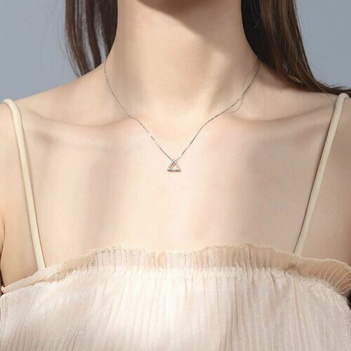 Ожерелье с треугольной подвеской серебро, цепочка на шею, колье женское серебро, подвеска серебро, подвеска на шею женская серебро 925