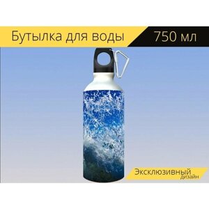 Бутылка фляга для воды "Вода падает, брызги воды, распыление воды" 750 мл. с карабином и принтом