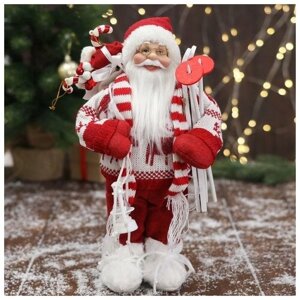 Дед Мороз "В вязаном костюме, с лыжами и мешком" 30 см 3555418