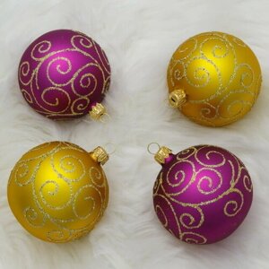 Елочка Набор стеклянных елочных шаров Садко 7 см, 4 шт золотой с фиолетовым С 323