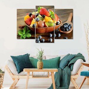 Модульная картина на холсте/ Ягоды и фрукты в деревянной посуде/Berries and fruits in a wooden bowl 120х80