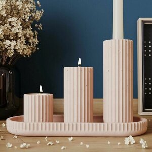 Набор подсвечников Chloe Slim S, M, L (всего 3 шт.) и декоративный поднос Chloe S (26x11 см), бетон, розовый матовый