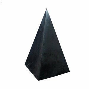 Пирамида из шунгита полированная высокая, размер основания 40-45мм РадугаКамня