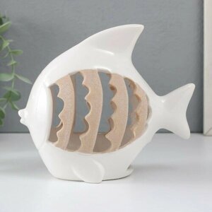 Подсвечник керамика на 1 свечу "Рыбка с узорами" белый 15,7х8,8х14,3 см