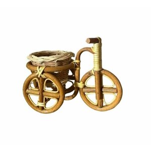 Сувенир корзинка-велосипед из соломы