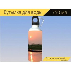 Бутылка фляга для воды "Озеро, восход солнца, солнце" 750 мл. с карабином и принтом