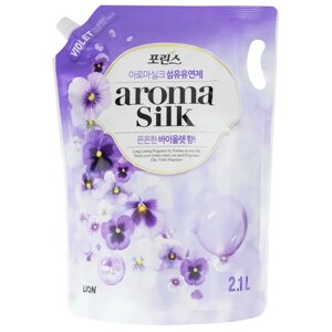 Кондиционер для белья с ароматом фиалки LION Aroma Silk, 2.1 кг