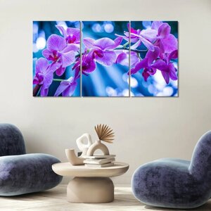 Модульная картина на холсте/Модульная картина в спальню/Модульная картина на кухню/Модульная картина в подарок - Сиреневые орхидеи на синем фоне 90х50