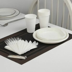 Набор пластиковой одноразовой посуды на 6 персон "Шашлычный №3", тарелки, стаканы, ножи, вилки, салфетки, зубочистки, цвет белый