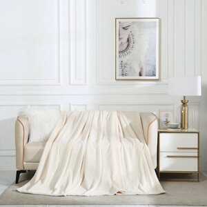 Плед 150х200 полуторный Cleo Coletta однотонный молочный, покрывало на кровать и диван, пушистый с рисунком, велсофт