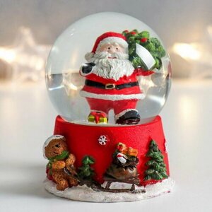 Сувенир полистоун водяной шар "Дед Мороз с ёлкой на плече" 6.5х6.5х8.5 см, 6 шт.