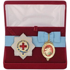Знак и звезда ордена Подвязки в подарочном футляре, сувенирные муляжи