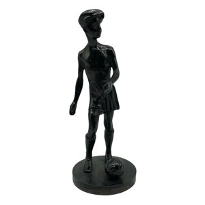 Чугунная статуэтка "Юный футболист" 1984 г, Касли, СССР