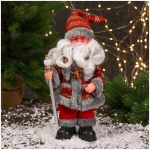 Фигурка Зимнее волшебство Дед Мороз в цветной шубке и с фонариком на посохе, 30 см, красно-серый