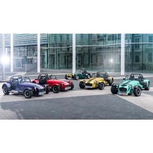 Картина на холсте 60x110 Альянс Лес "Caterham машина Seven" на подрамнике / интерьер/ декор