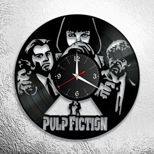 Настенные часы из виниловой пластинки с изображением героев фильма Криминальное чтиво/Pulp Fiction