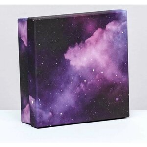 Подарочная коробка квадратная "Космос", 13,5 х 13,5 х 5 см
