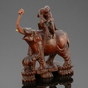 Статуэтка, изображающая сюжет купания слонов, палисандр, кость