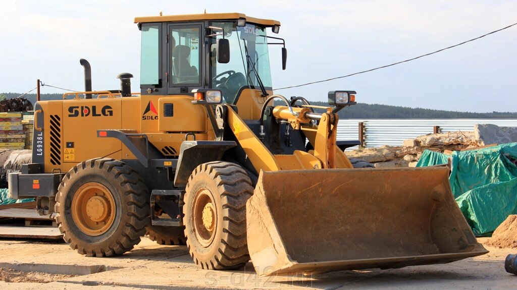 Блок фара головного света СВЕТОДИОДНАЯ на китайский погрузчик XCMG LW300F 4130000204 от компании ООО "Спец-Дизель" - фото 1