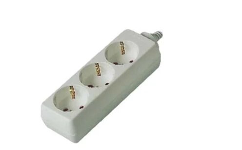 GSB-16-3-G-IP20 Розеточная колодка 16А, 3 места, с/з, б/в, IP20, 1/50 General от компании Строй Мир Крым. Симферополь. - фото 1
