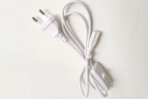 Шнур сетевои 220V с выключателем, евро вилка С7 тип восьмерка. Провод мягкии, длина 1.5 метра