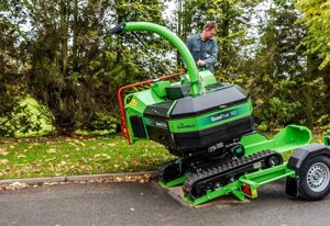 Измельчитель веток Greenmech QuadTrak 160p