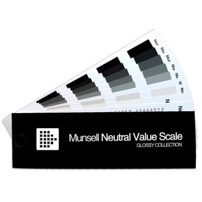 Цветовой справочник Munsell Neutral Value Scale – Glossy Finish (M50130) от компании MetSnab - фото 1