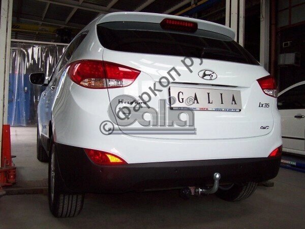 Фаркоп Galia для Hyundai ix35 2010-2015 съемное крепление шара от компании MetSnab - фото 1