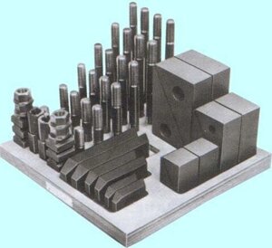 Набор клиновых ступенчатых прижимов из 58-ми предм., паз19,7мм М16х2 в мет. футляре (YT-0209) \quot; CNIC\quot; (компл)
