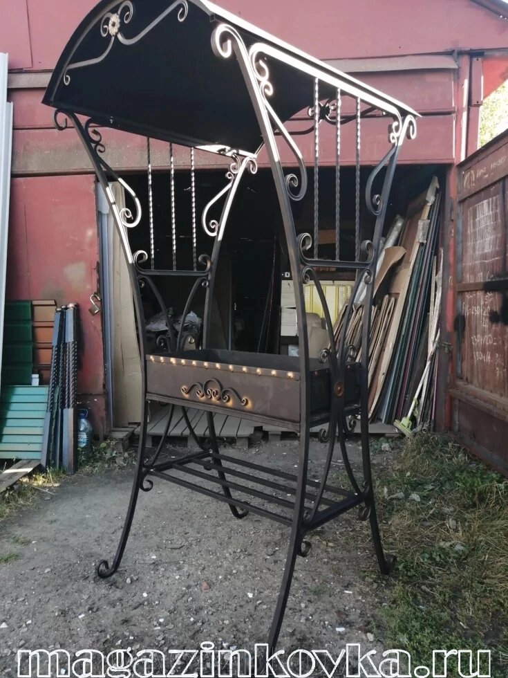 Мангал кованый «Элегант Х» металлический с крышей от компании MAGAZINKOVKA - фото 1