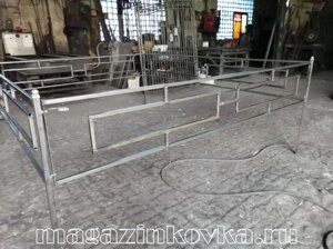Ритуальная оградка кованая металлическая «Прямоугольник 20Х» в Москве от компании MAGAZINKOVKA