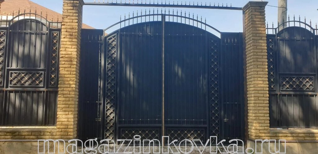 Ворота кованые «Амстердам Х» металлические арочные - обзор