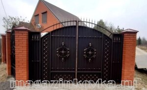 Ворота кованые «Русь-Узорные Х» металлические арочные в Москве от компании MAGAZINKOVKA