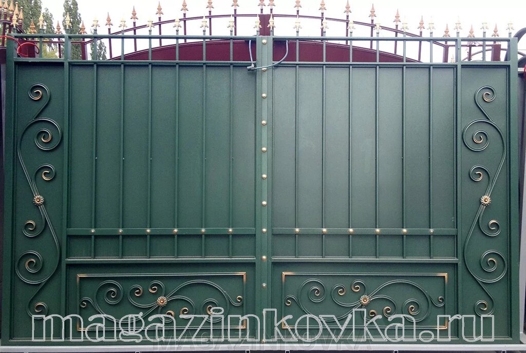 Ворота кованые «Верона Х» металлические прямые от компании MAGAZINKOVKA - фото 1