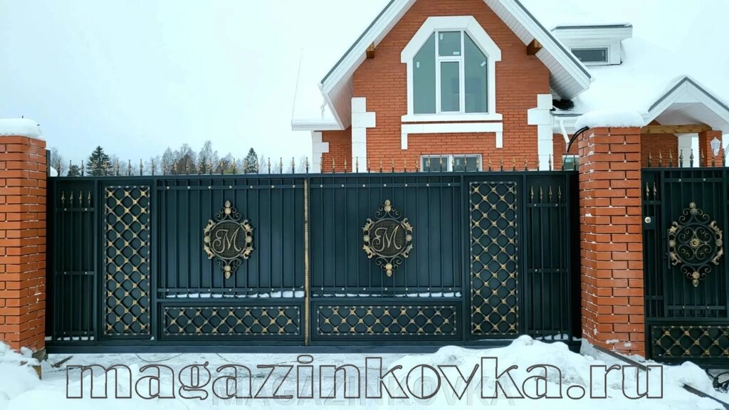 Ворота откатные кованые  «Фамильные Х» металлические прямые от компании MAGAZINKOVKA - фото 1