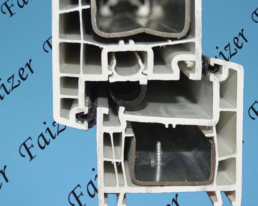 Уплотнитель порога дверной створки от компании Компания «Файзер» - фото 1
