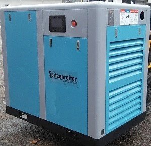 Spitzenreiter SAH 50 Винтовой компрессор  7,5-12,5 бар с перманентным двигателем