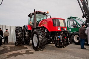 Трактор МТЗ Беларус-3022ДЦ