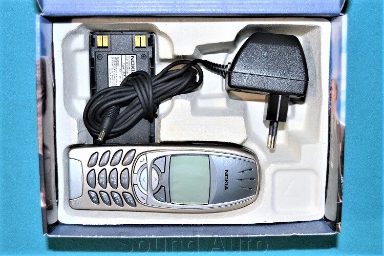 Мобильный телефон Nokia 6310i Lightning Silver; Mistral Beige Полный комплект Новый Ростест от компании Sound Auto - фото 1