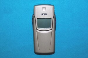 Мобильный телефон Nokia 8910 Восстановленный на заводе в Гонконге. Не Китай!