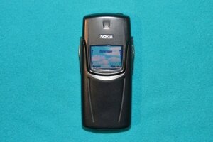 Мобильный телефон Nokia 8910i Как новый (Восстановленный до состояния нового!)