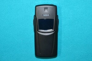 Мобильный телефон Nokia 8910i Чумовая сборка из Англии