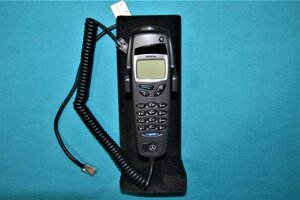 Подиум телефонной трубки Nokia RTE-3HB автотелефона Nokia 6090 для Mercedes S-Klasse (W220)
