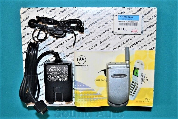 Продан! Мобильный телефон Motorola V50 Silver BMW Полный комплект Новый Из Германии от компании Sound Auto - фото 1