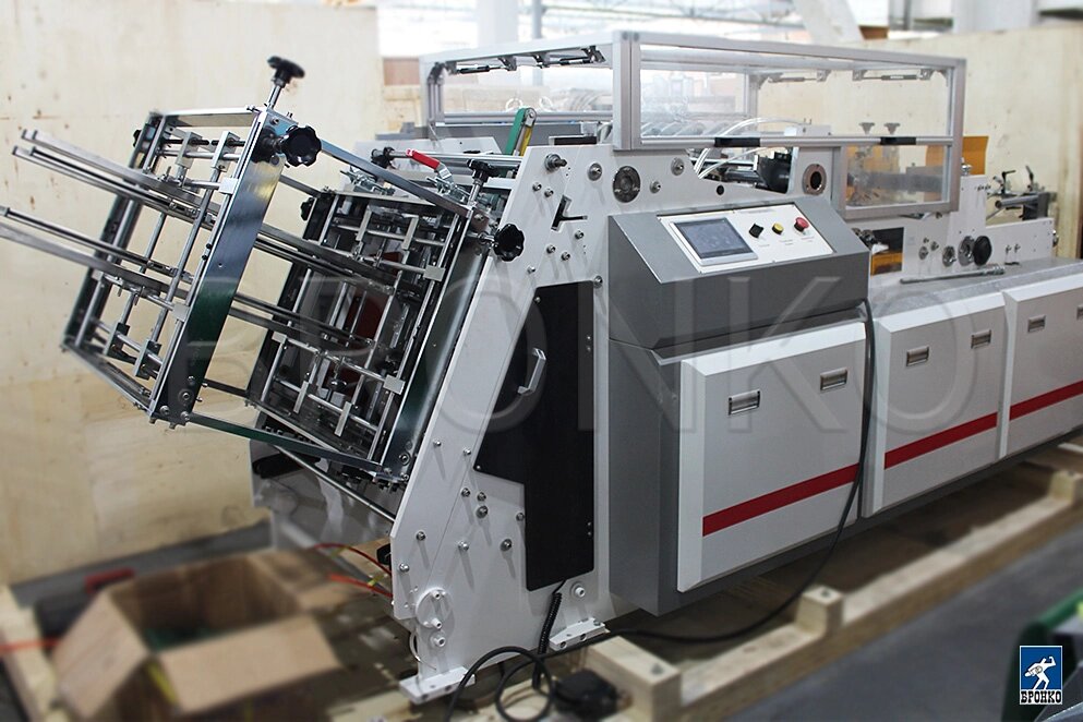 HBJ-800D. Автоматическая машина для изготовления ланч-боксов (однопоточная) от компании Оборудование для Бизнеса  ООО «Станлайн» - фото 1