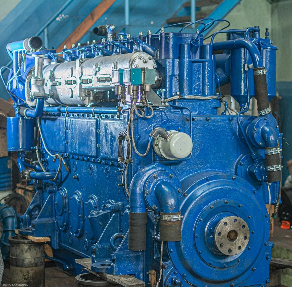 Дизельный двигатель 211Д-3 (6ЧН21/21) от компании ООО «ДизельТрансАрсенал» - фото 1