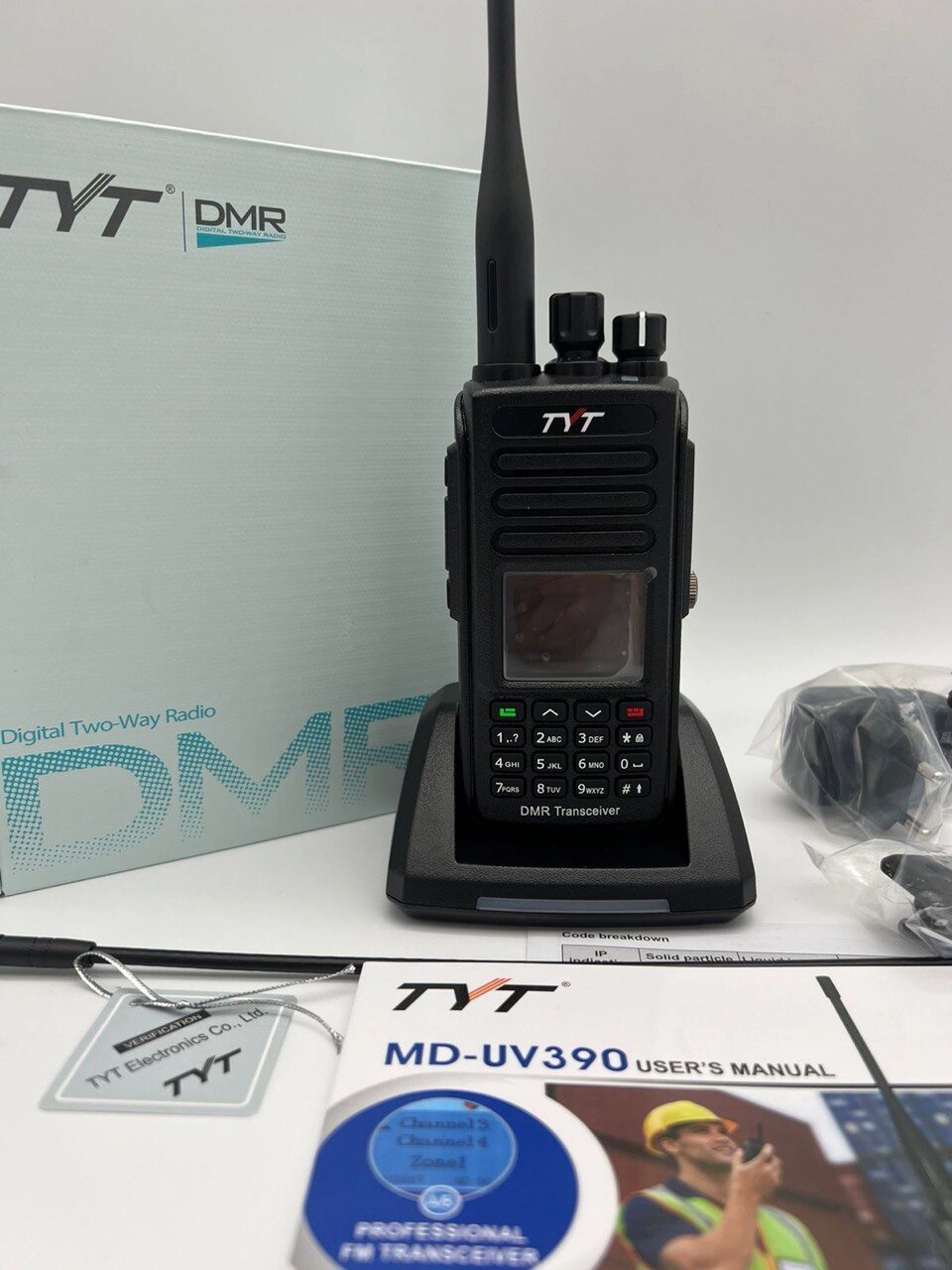 Цифровая радиостанция TYT MD-UV 390 DMR оптом от компании Арсенал ОПТ - фото 1