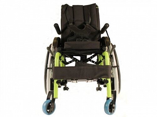 Кресло-коляска инвалидная детская складная LY-170-A от компании Арсенал ОПТ - фото 1